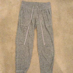 Old Navy activewear sweatpants